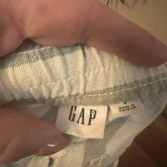 Gap Pastel Striped Shorts - Picture 4 of 5